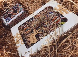 Díszdobozaink csak arra várnak hogy valakinek örömet szerezzenek! ❤️ Remek ajándék ötlet karácsonyra, mikulásra. 🌲