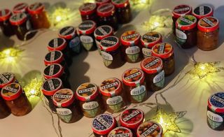 FRUPKA SZERELEM ❤️ Ajándékcsomagjaink tökéletes meglepetésként szolgálhatnak a szeretet ünnepén! …ezért ne maradj le és...